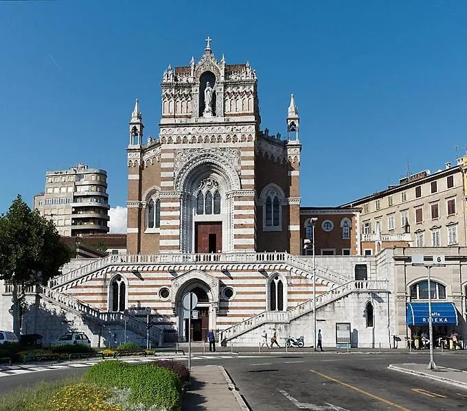 Seafront Artist Studios Rijeka Homestay